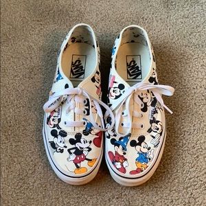 Vans Disney edition